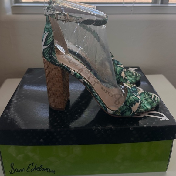Sam Edelman Yaro, Jade Palm Print heeled Sandals Size 8 1/2 - Picture 6 of 9